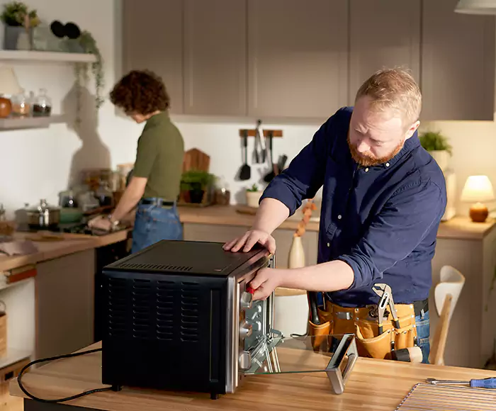 Top-Rated Oven Specialists: Your Certified Oven Repair Technician Crew in Shrewsbury, MA
