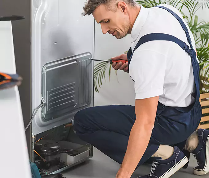 Why Shrewsbury, MA Homeowners Rely on Shrewsbury Appliance Pro for Every Mini Fridge Fix?